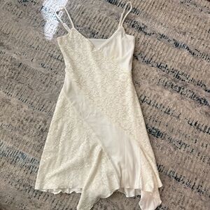 Elegant White Lace Dress